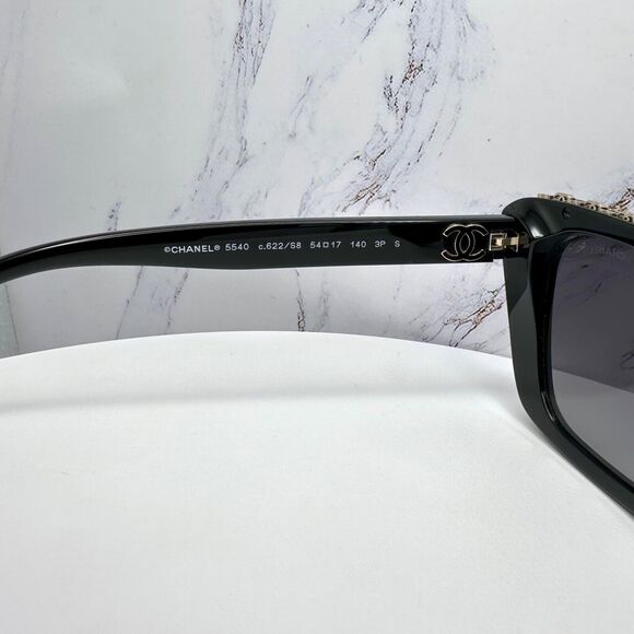 New CHANEL Sunglasses - Picture 10 of 16
